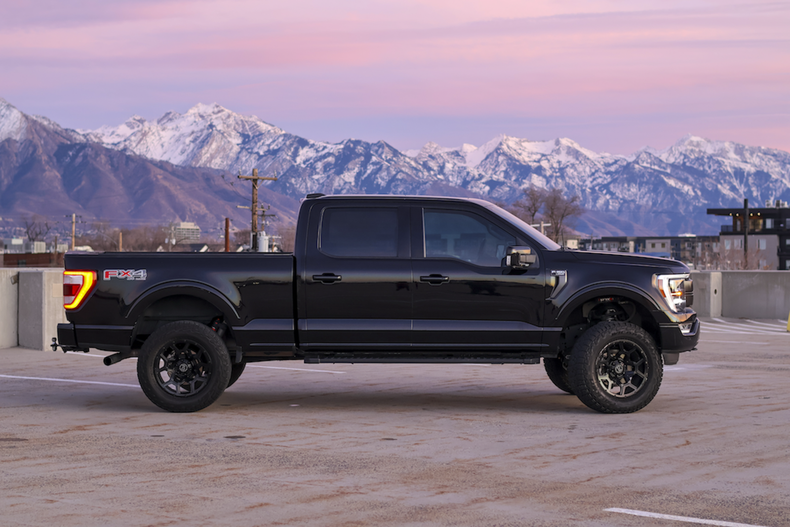 2021 FORD F150 Lariat