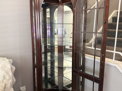 China Hutch/Cabinet