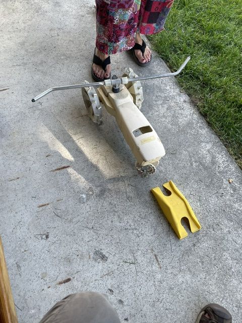 Metal Rain Bird hose guided sprinkler