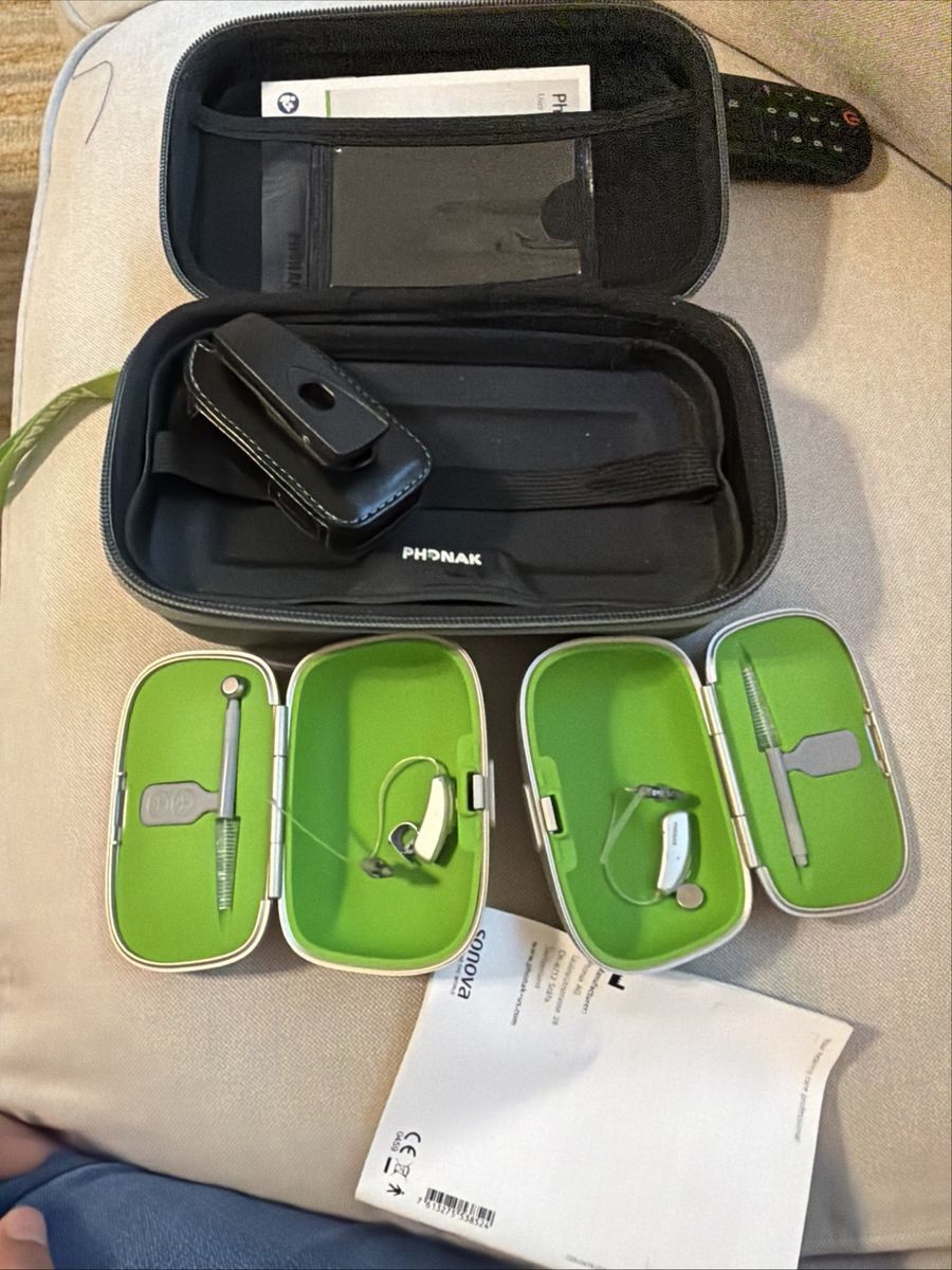 Phonak Audéo B Hearing Aids Set with Cases, Cleaning Tools & User Guide