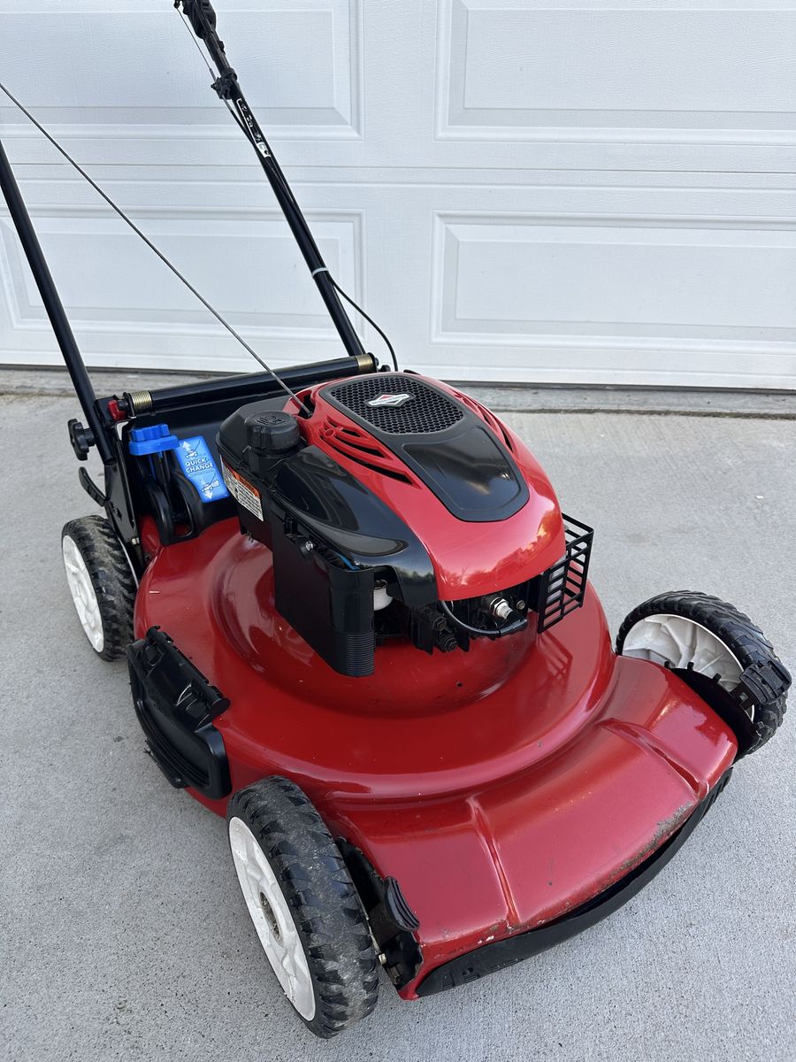 Toro Recycler 22” Personal Pace Self-Propelled Mower