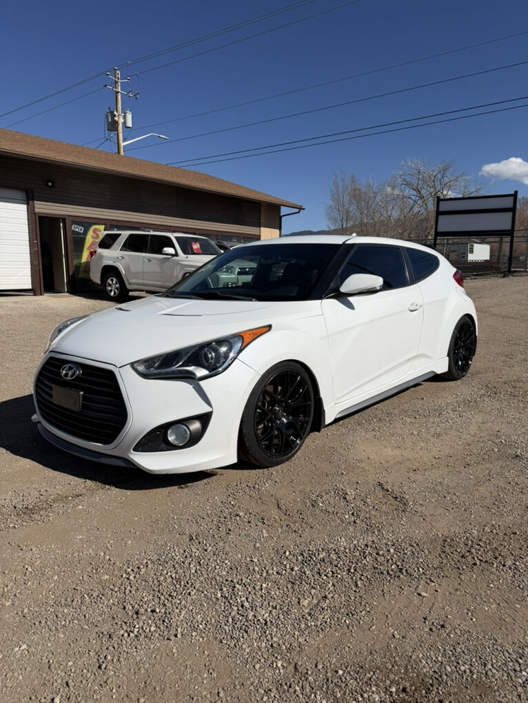 2014 Hyundai Veloster 
