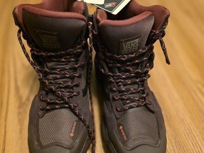 Vans MTE Crestline ADV Gore-Tex Boots M7 W8.5