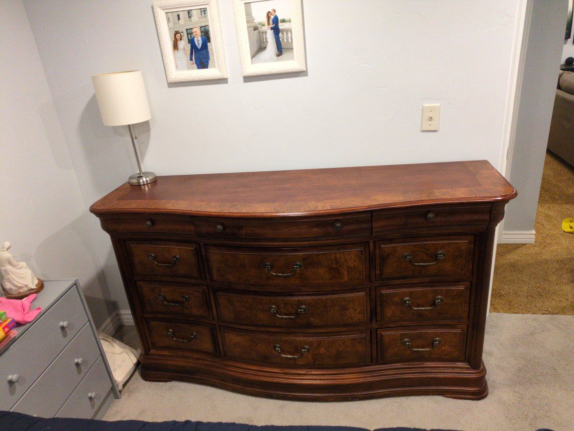 12 drawer solid wood dresser