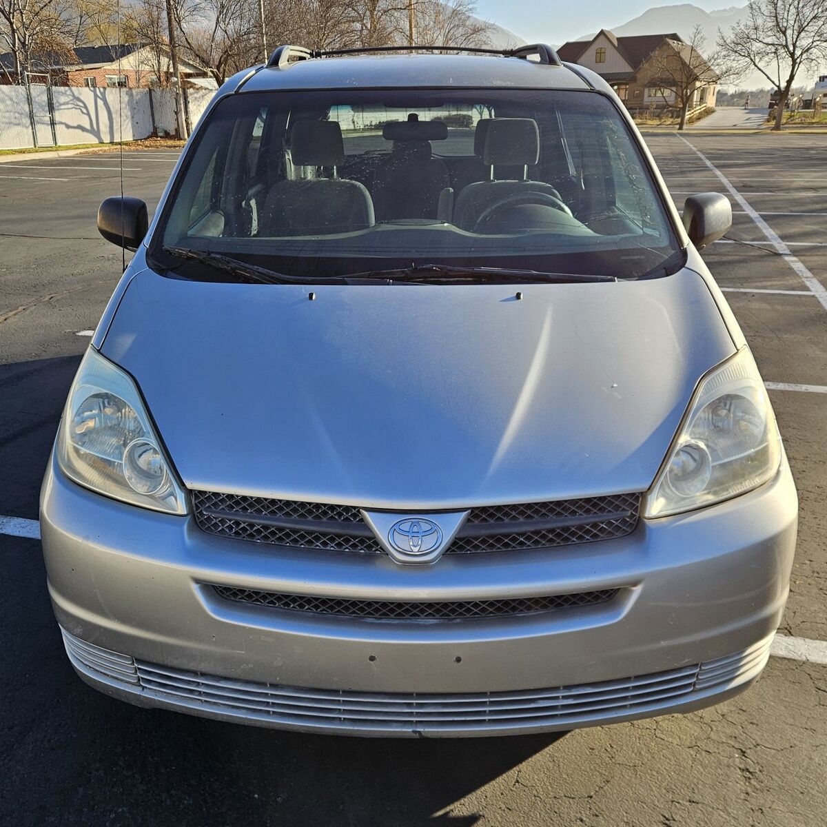 2005 TOYOTA SIENNA CE 8-Passenger