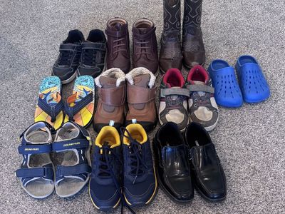Boys shoes size 2 and 3