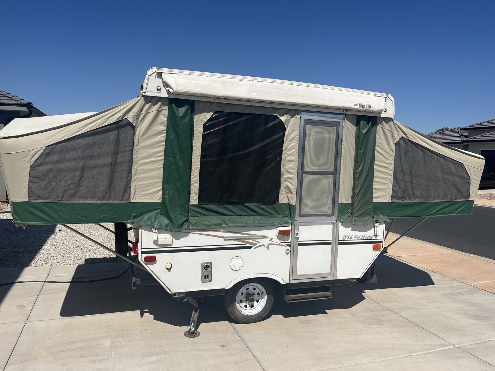 2005 StarCraft 1701 Tent Trailer - Lightweight, Sl