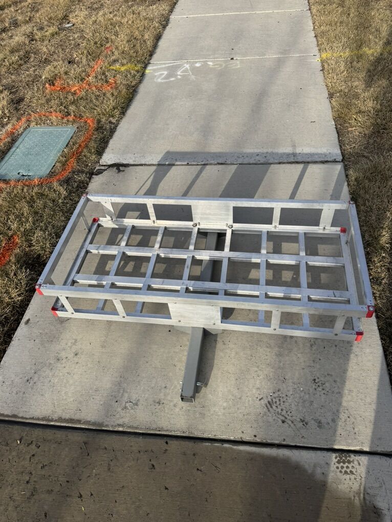 Haul Master Cargo Carrier