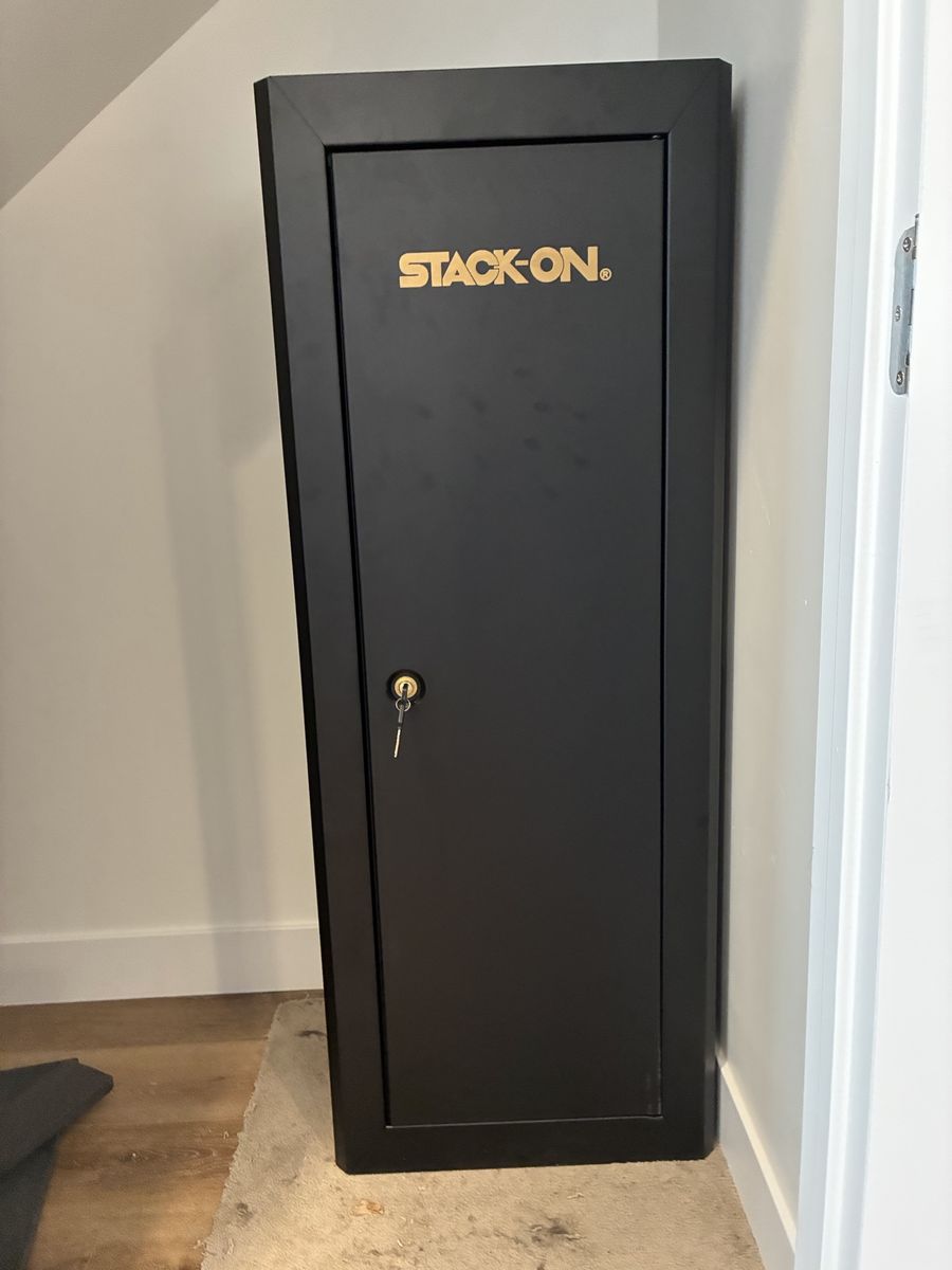 Stack-on Metal Locking Gunsafe