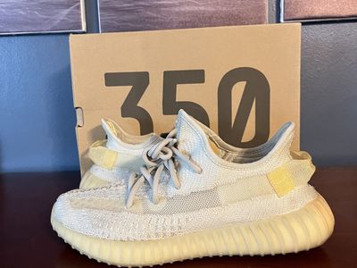 Yeezy 350 V2 Light