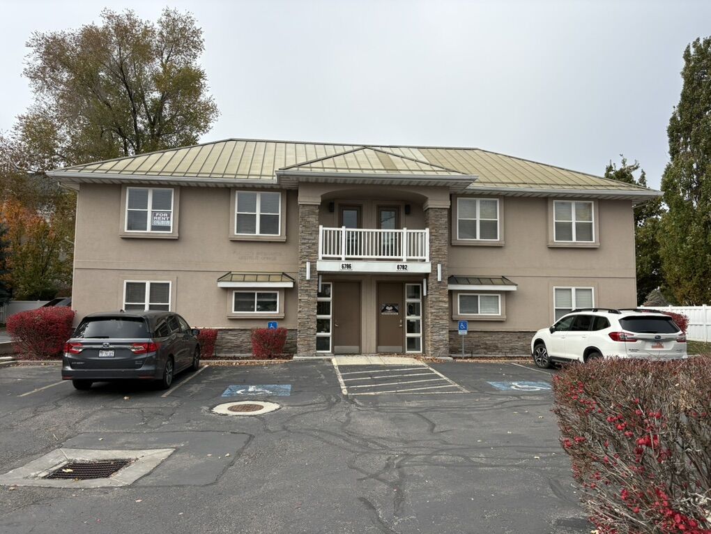 Office Room For Lease