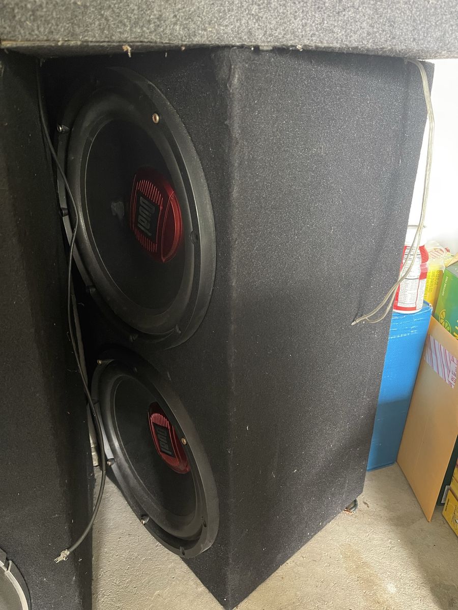 Subs W/ box