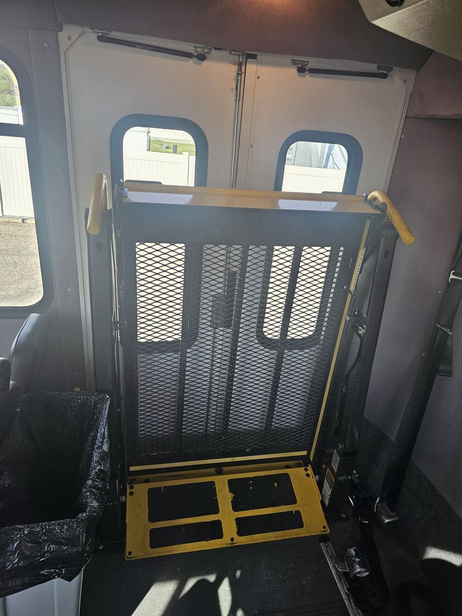 Mobility equipment Wheelchair Power Lift -  (Braun Century 2)