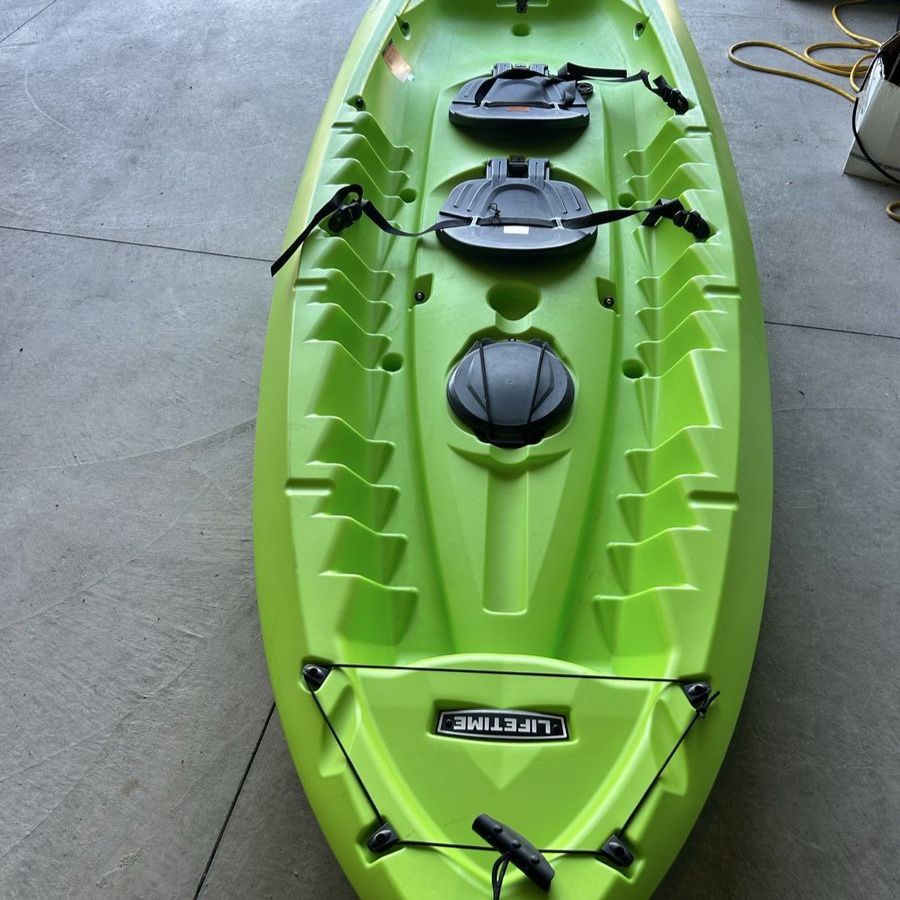 Lifetime two person- Green Kayak
