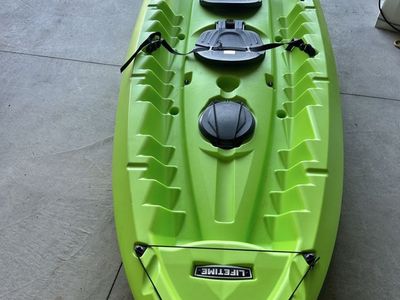Lifetime two person- Green Kayak