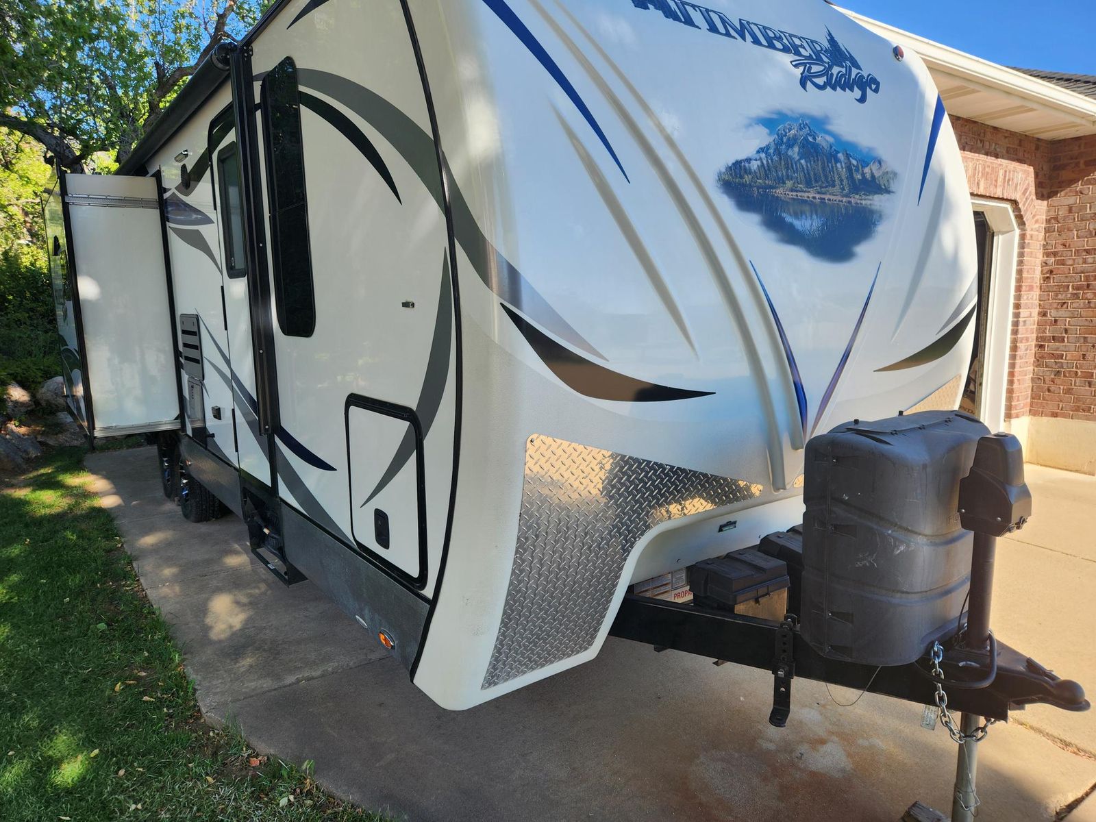 2015 Timber Ridge CIS