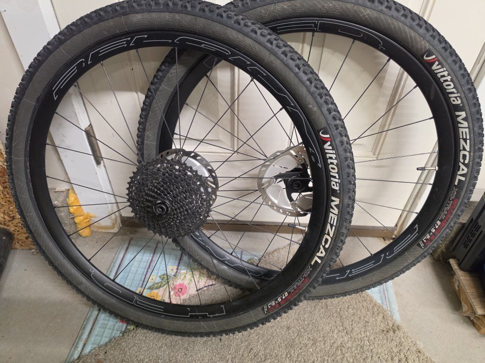 Custom 650B Off-Road Wheelset for Specialized Turbo Creo SL