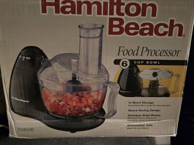 brand new 6 cup food processor