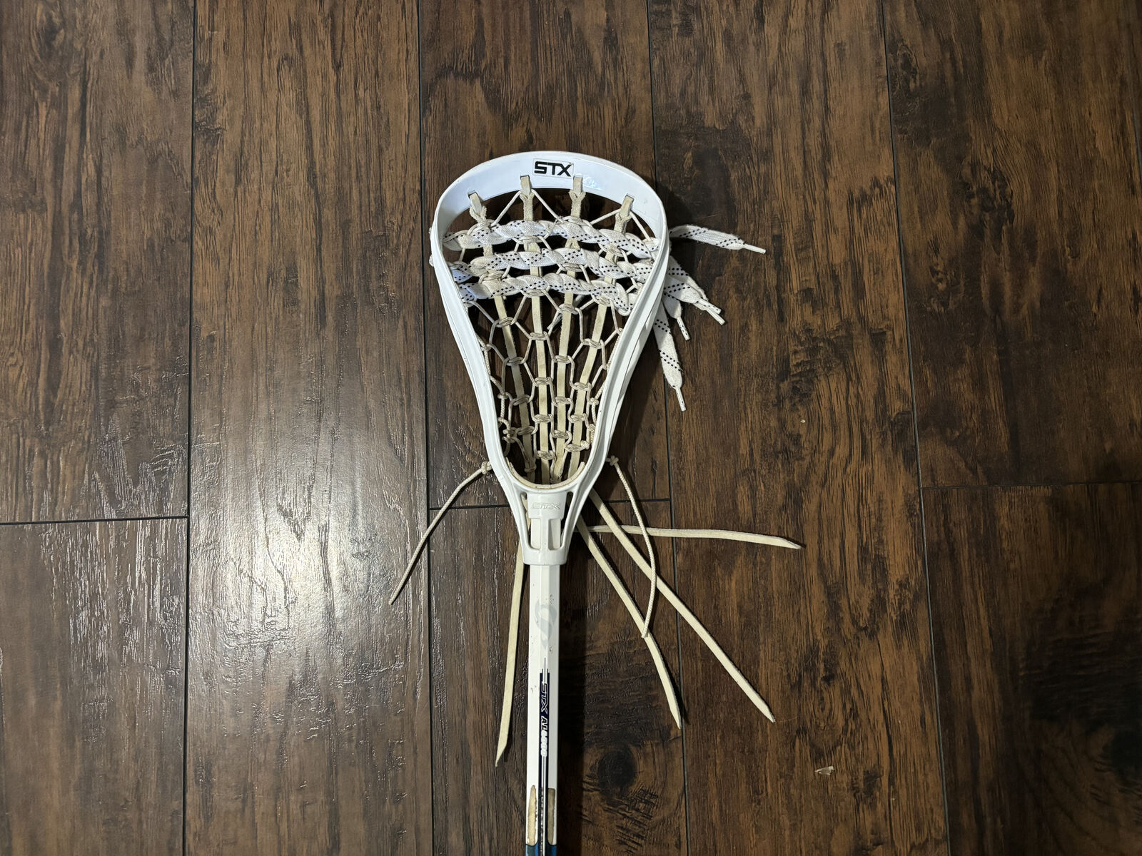STX Viper - Vintage Gold