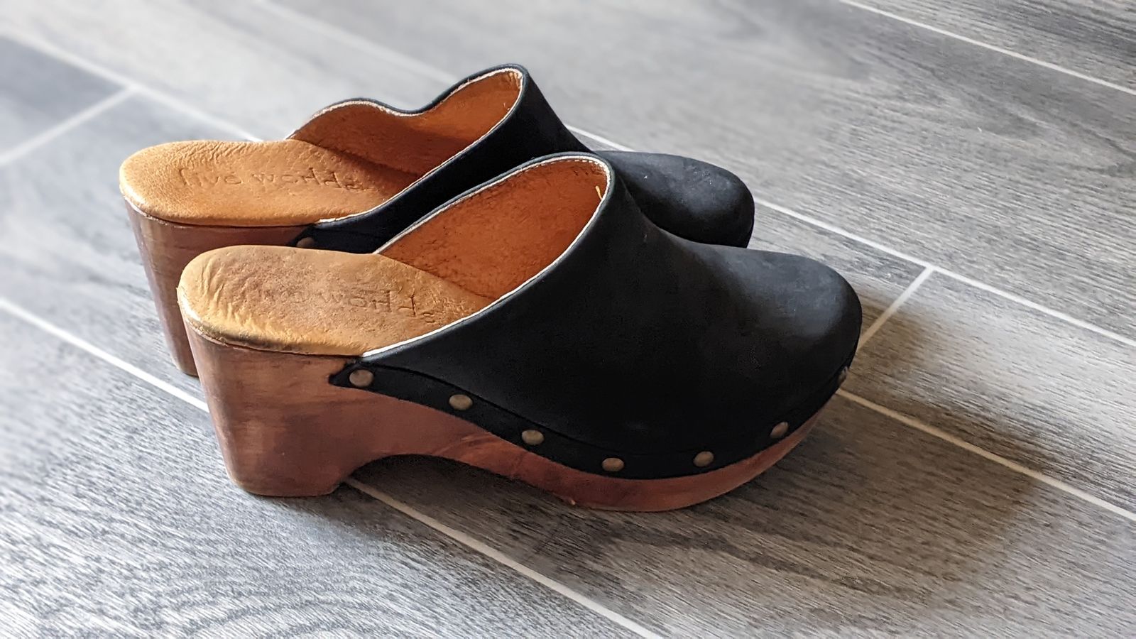 Women's Clog