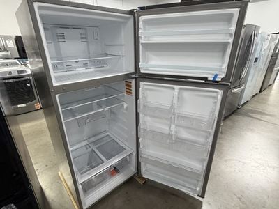 NEW WHIRLPOOL 18 C FT STAINLESS TOP FREEZER
