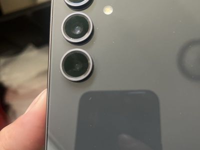 Samsung Galaxy S24 FE - Unlocked