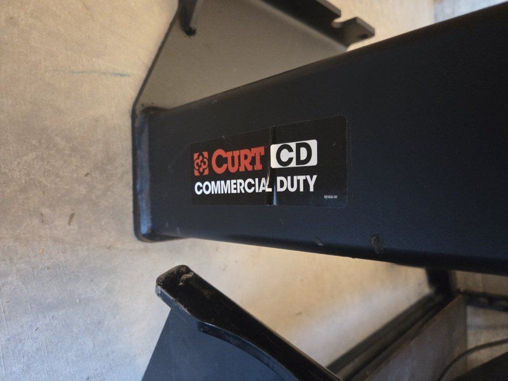 New Curt 15800 Commercial Hitch
