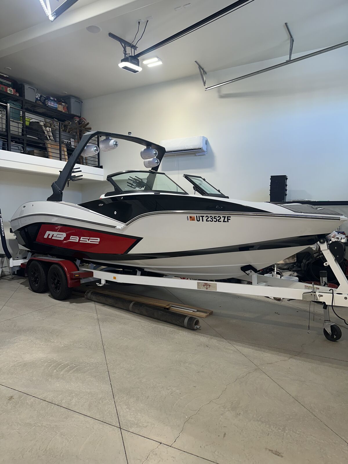 MB Sports B52 23 Alpha