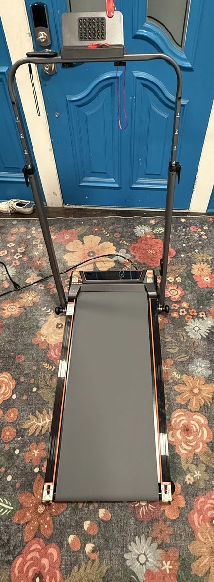 Walking treadmill