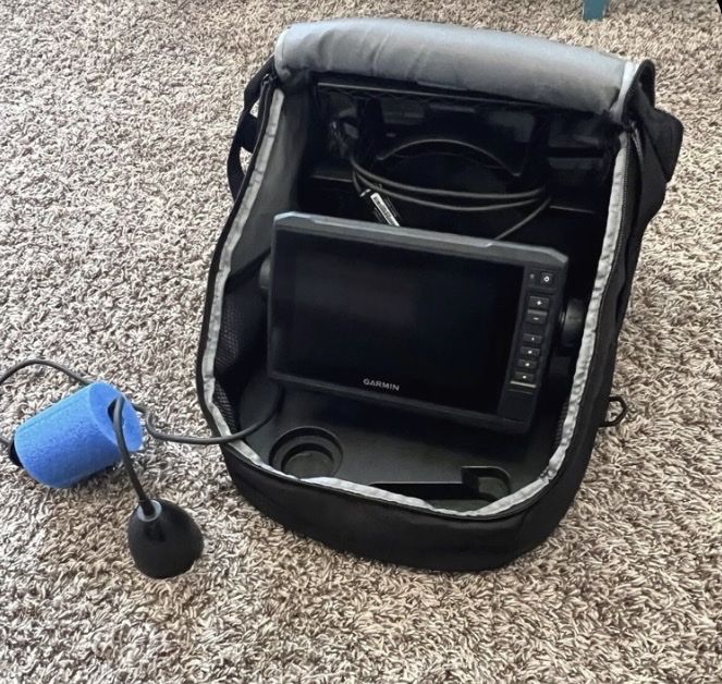 Garmin Panoptix Portable Ice Fishing Kit with Fish Finder and Carrying Case