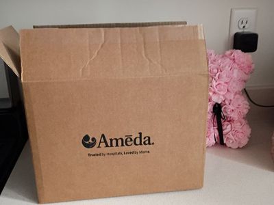 Ameda Mya Joy Portable Electric Breast Pump $229 Value