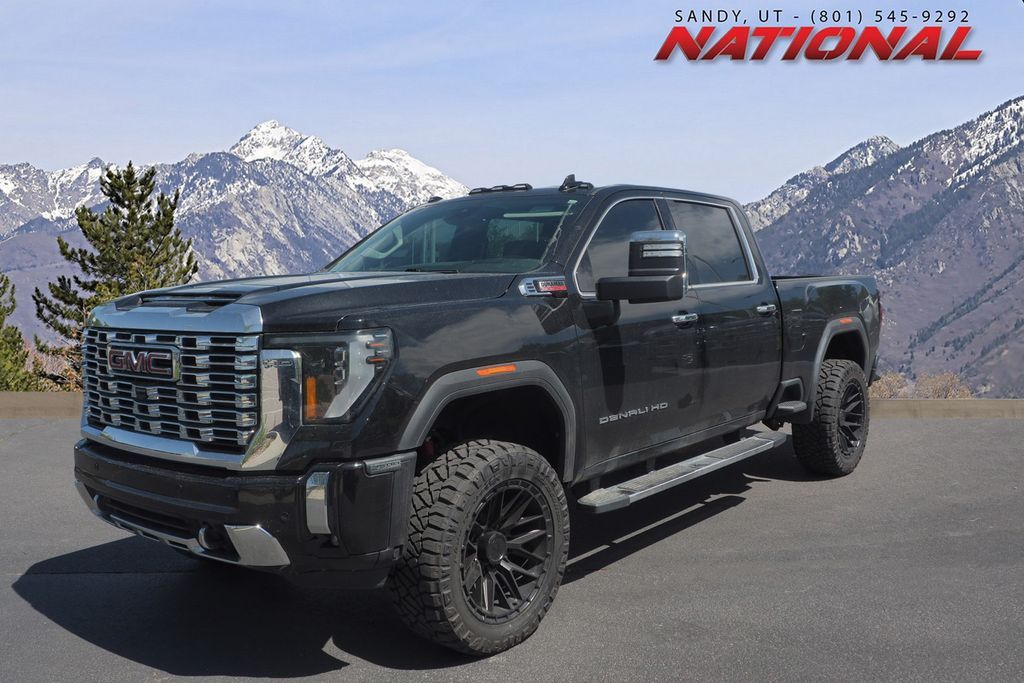 2025 GMC Sierra 3500HD Denali