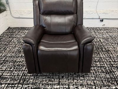 COSTCO BARCALOUNGER BRYSON LEATHER POWER W/ HEADREST!! **RECLINER DOES NOT WORK**