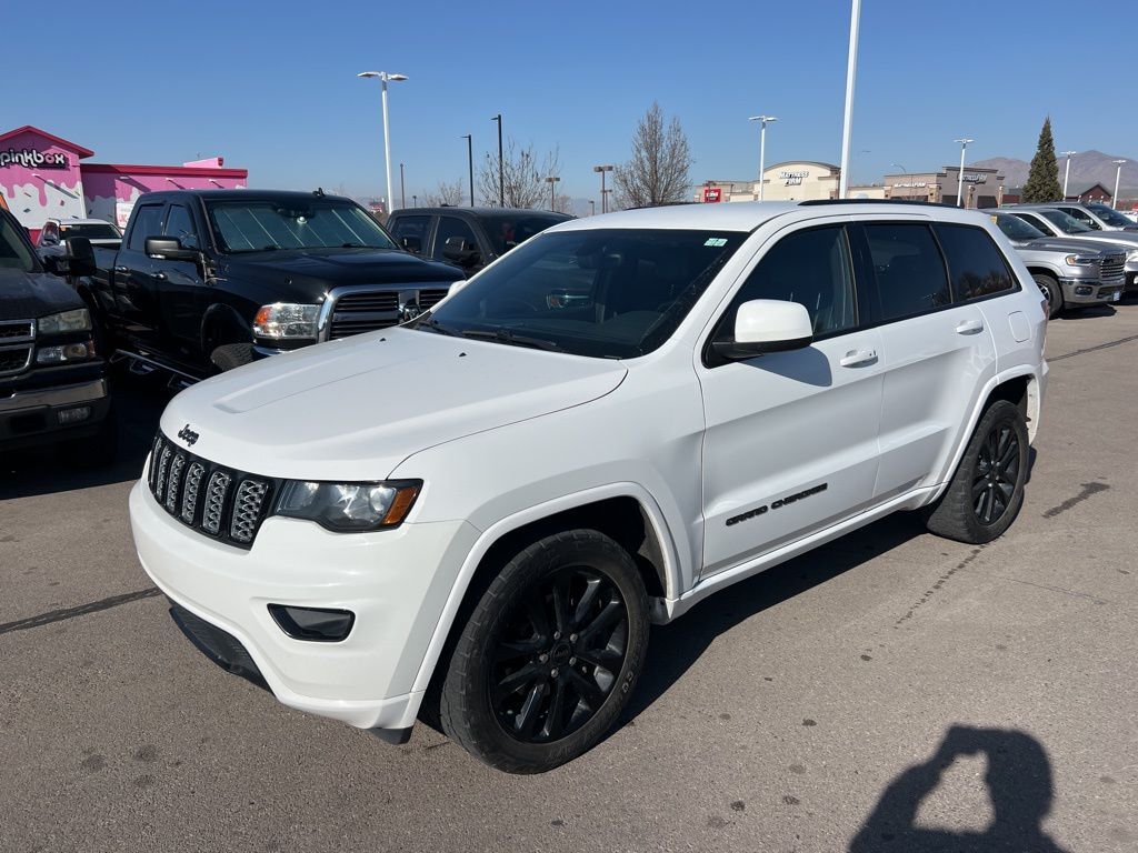 2018 JEEP GRAND CHEROKEE Altitude