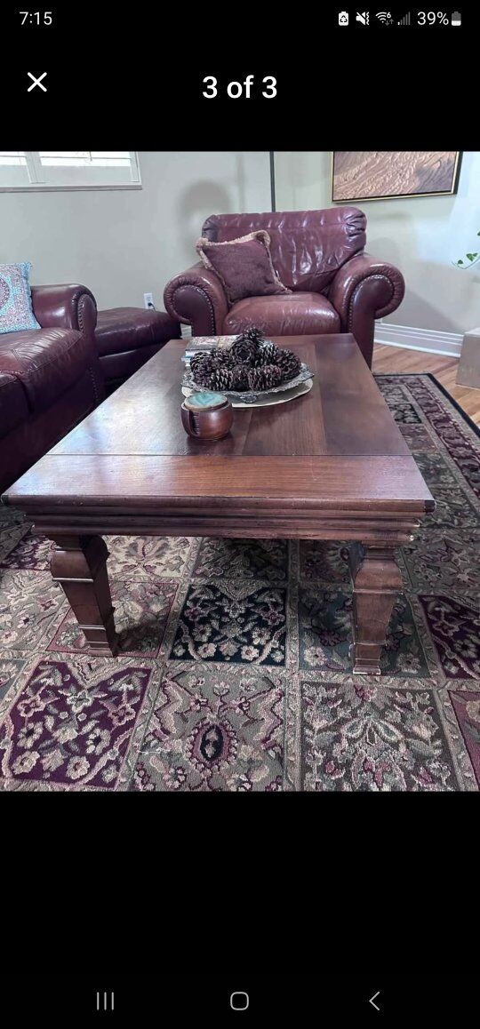 Very sturdy beautiful coffee table. Changing the w