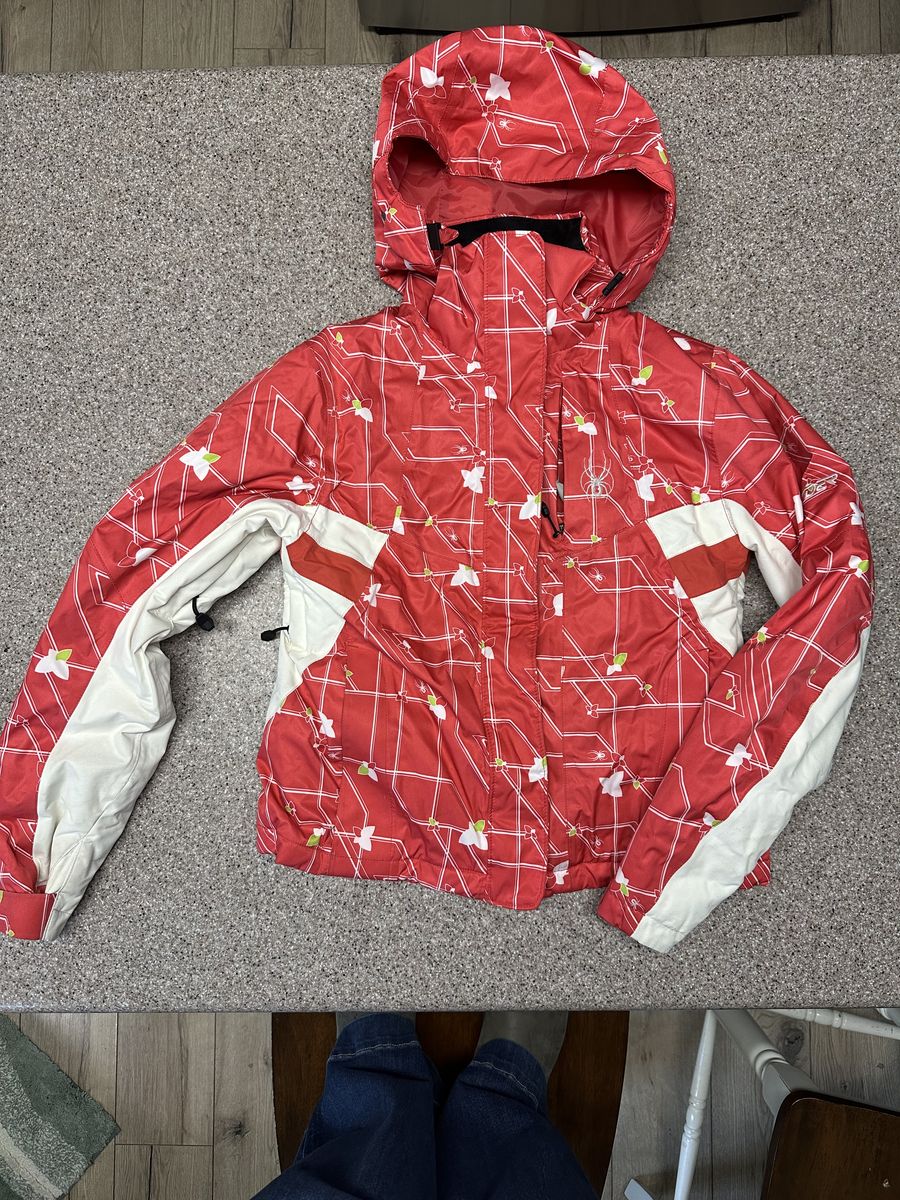 Spyder Women’s Ski Jacket Size 4
