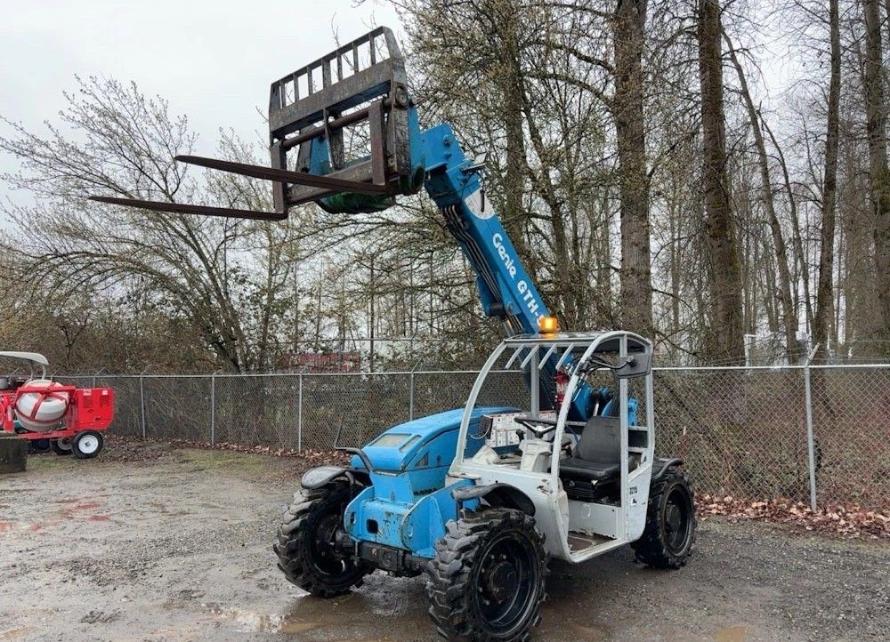 2012 Genie GTH 5519 Telehandler
