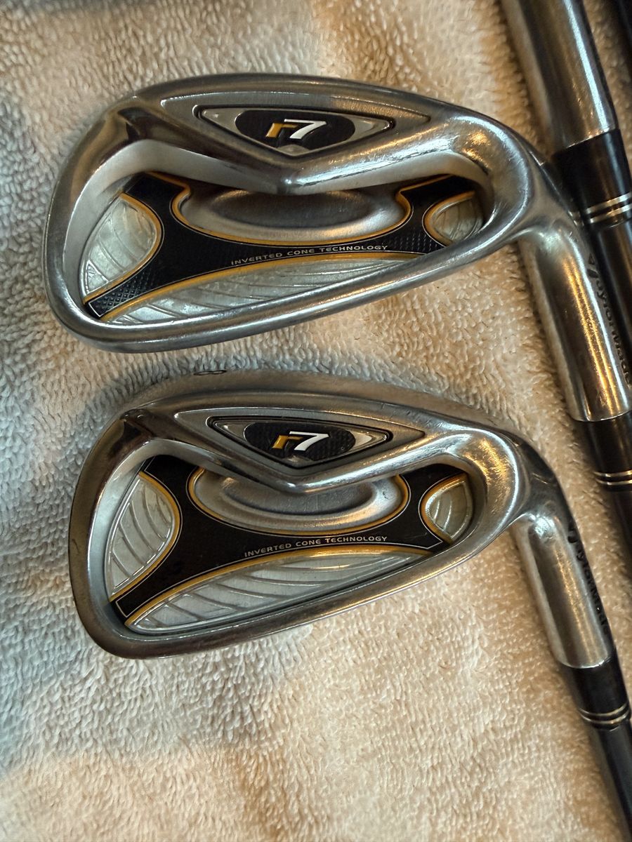 TaylorMade R7 Irons S-4 Itons