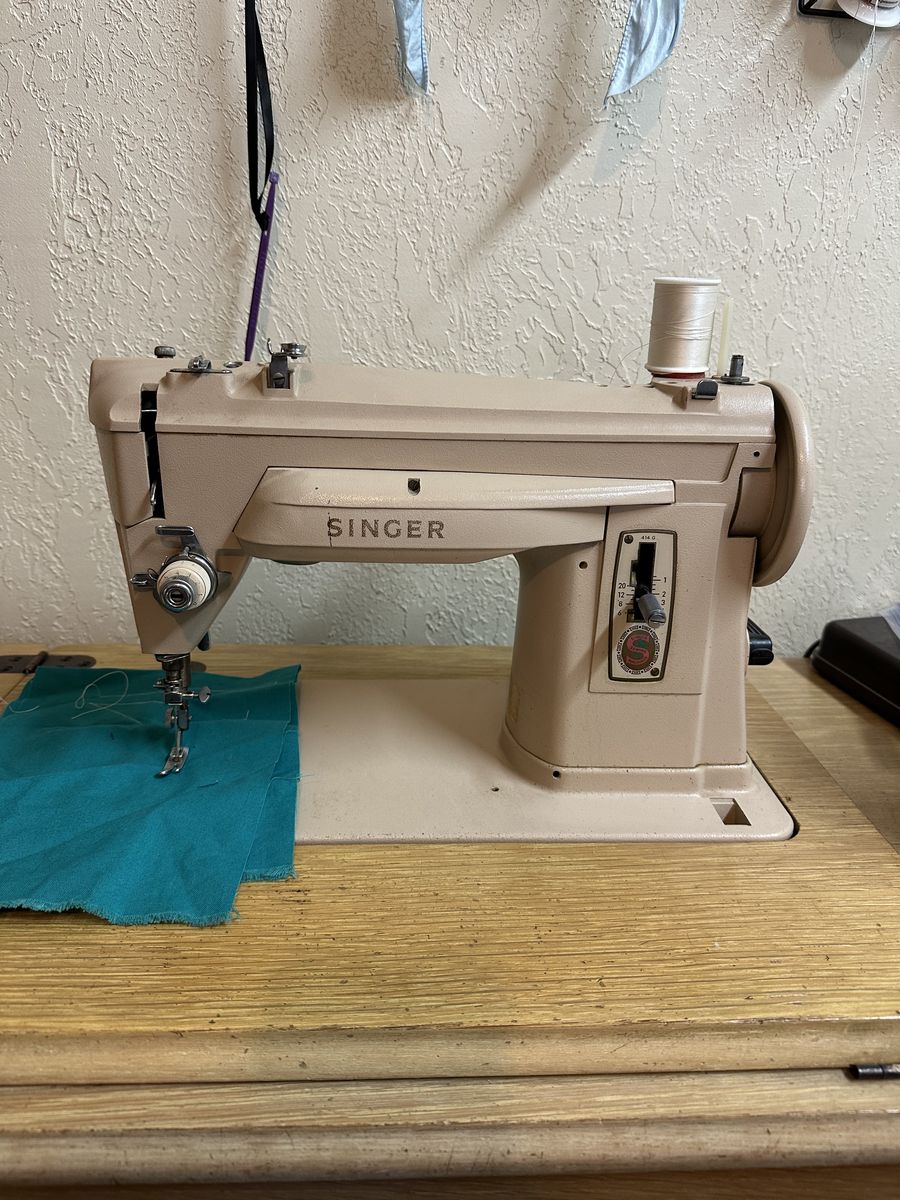 Singer Sewing Machine