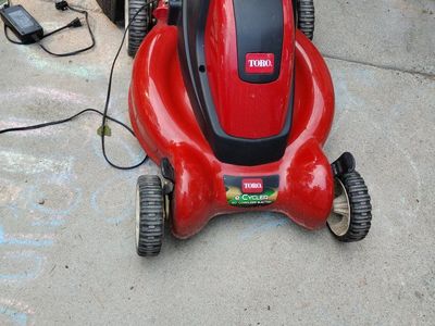 Toro e-Cycler 20V Cordless Electric Lawn Mower with Charger and Bag - Red