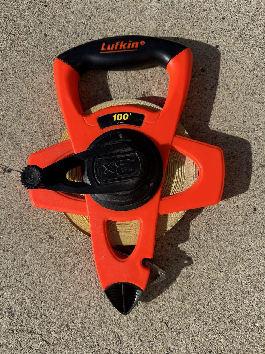 Lufkin 100 Ft/30M SAE/Metric Fiberglass Long Tape