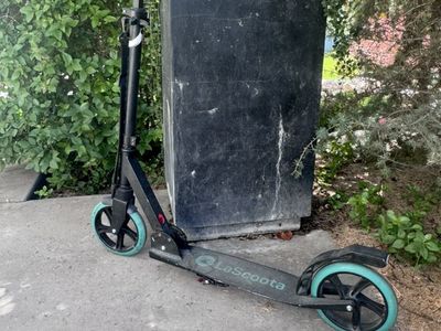 LaScoota Folding Kick Scooter for Kids & Teens
