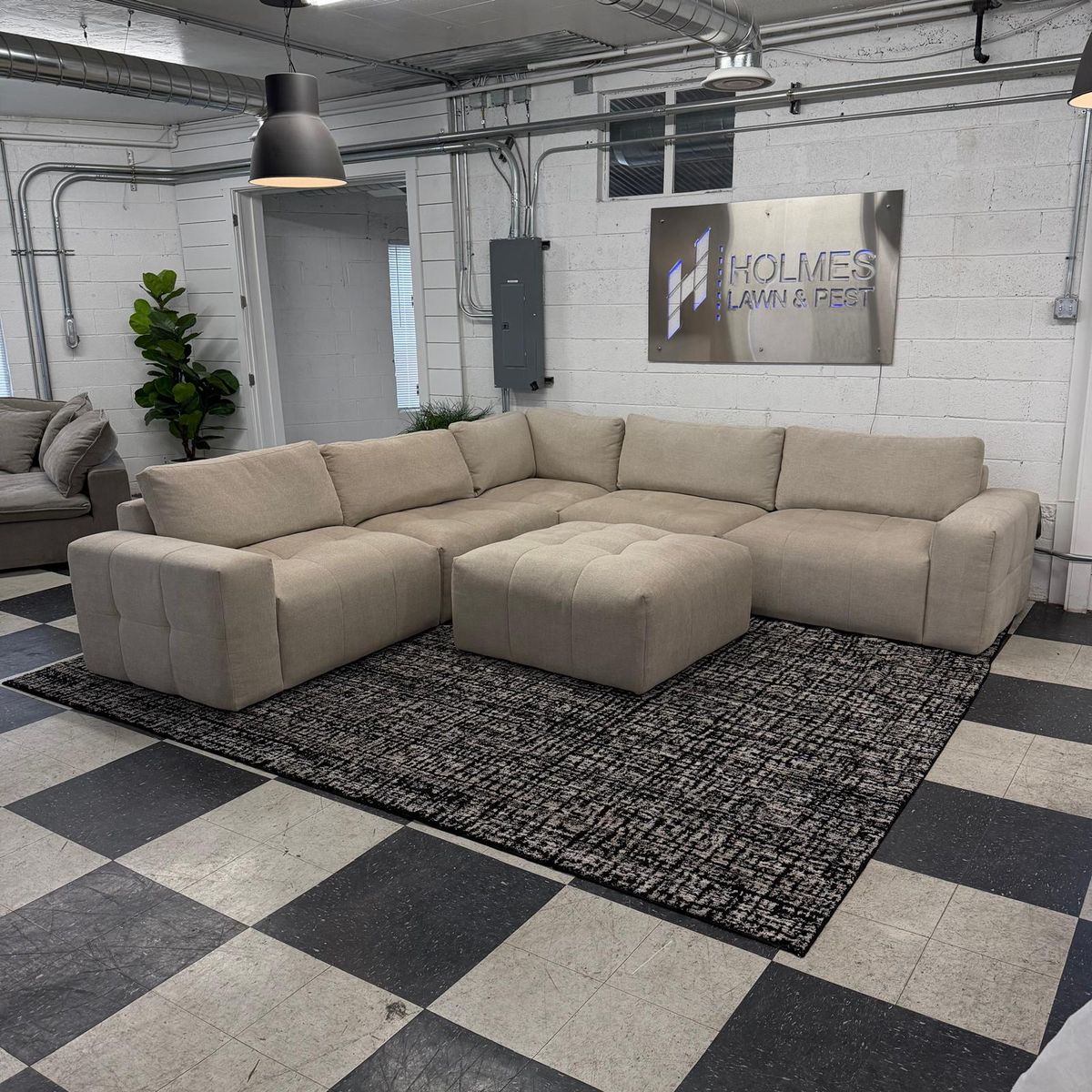 COSTCO PAIGE 6-PIECE FABRIC MODULAR SECTIONAL, BEIGE!!