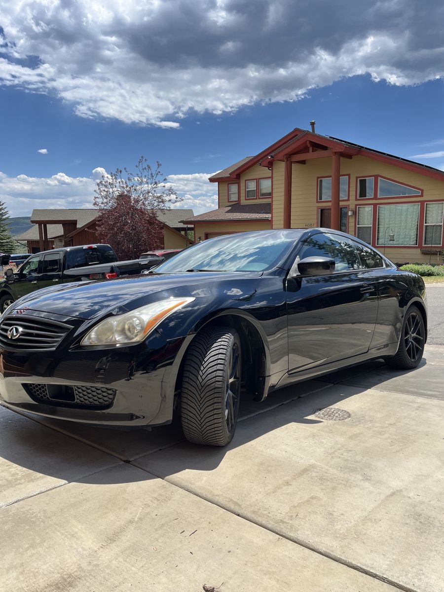 2010 Infiniti G37 x
