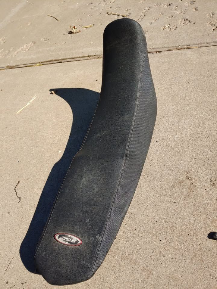 WR250R Seat - Spiral Step Seat