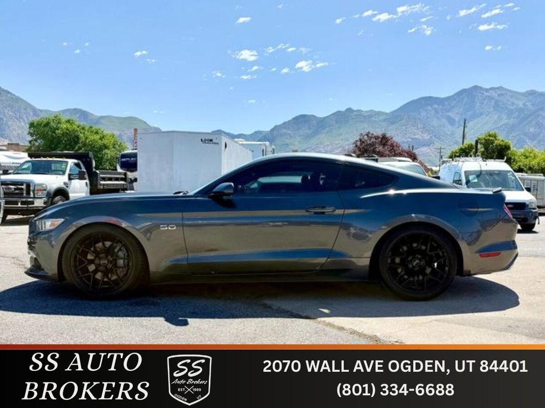 2017 Ford Mustang GT