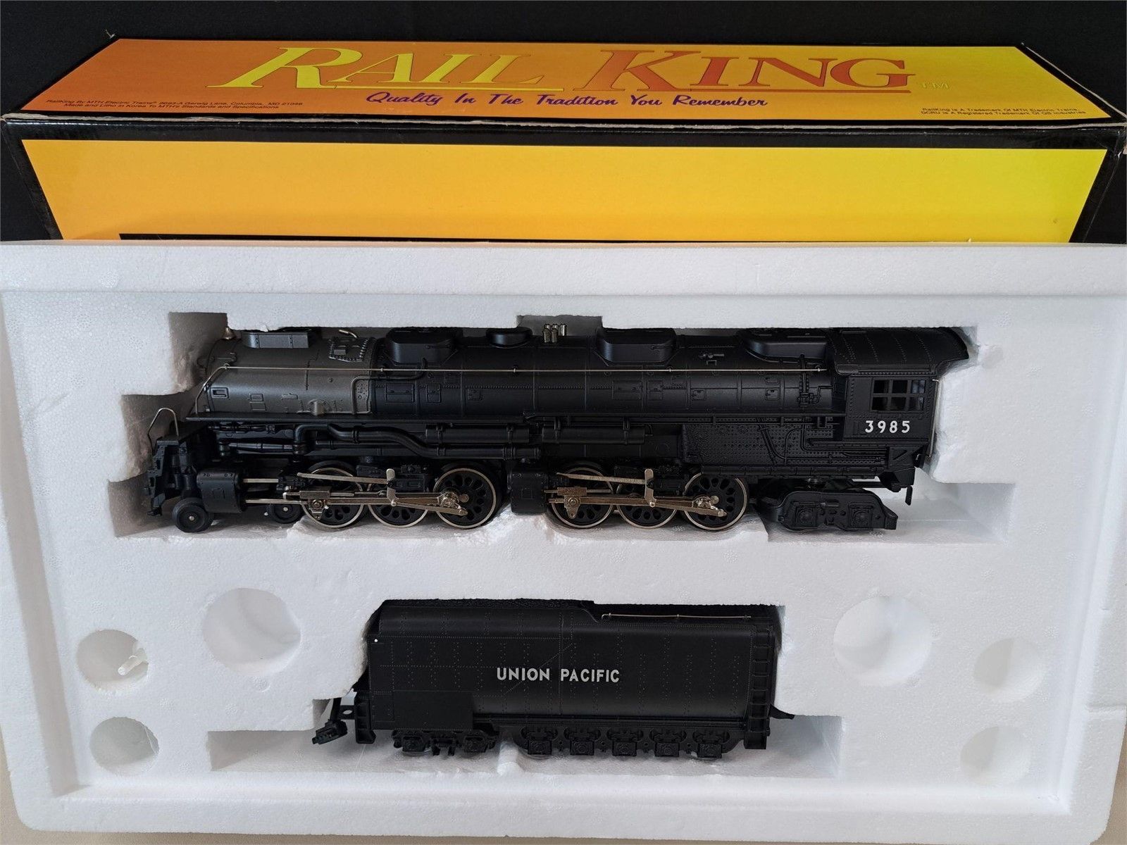 RailKing MTH Union Pacific Challenger Black 4-6-6-4 Steam Engine RK-1108