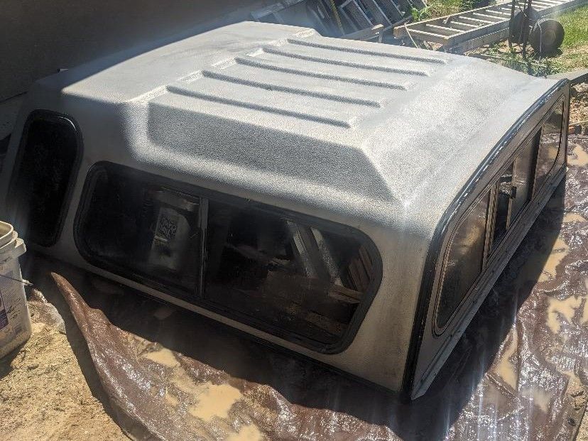1993 Nissan King Cab SE Truck Shell