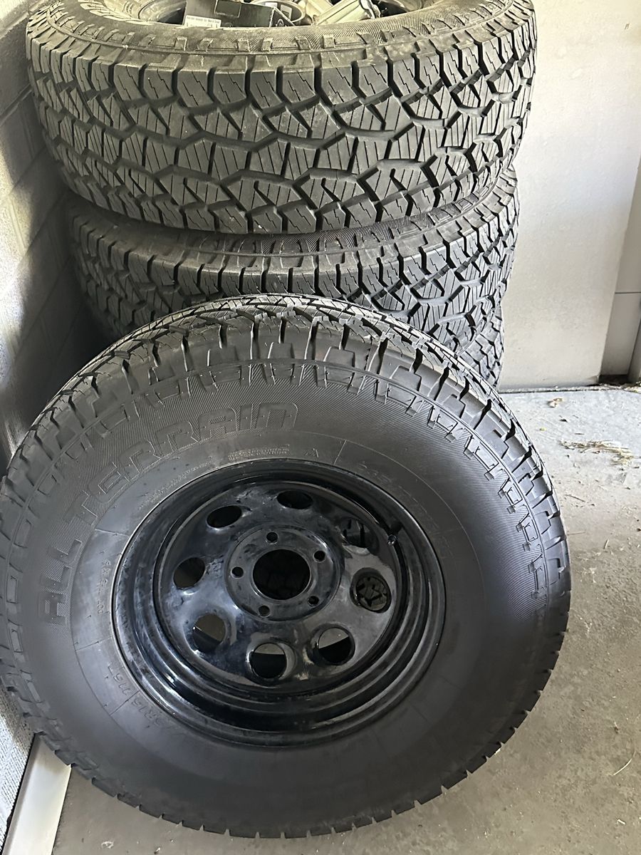 Jeep tires & wheels