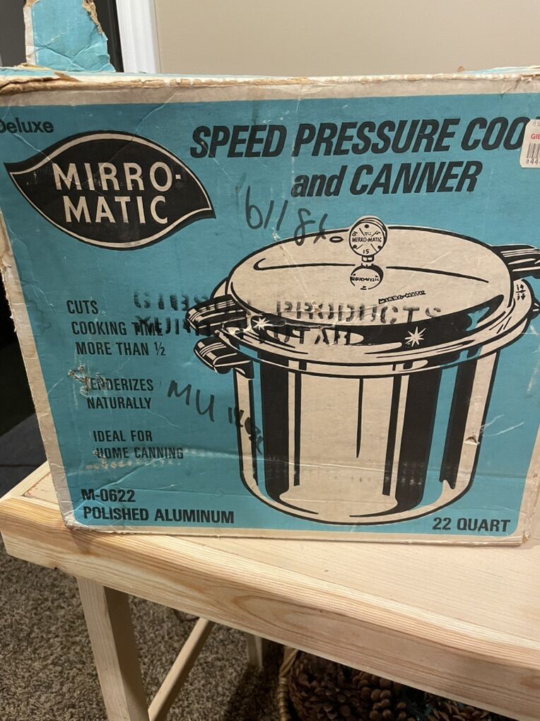 Mirro-matic Pressure Cooker 22 Quart